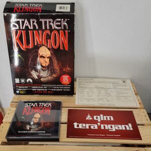 VINTAGE Star Trek Klingon 1996 PC Game w/ Box + Sticker